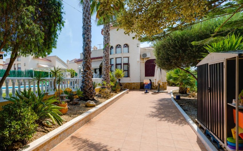 Reventa - Villa -
San Fulgencio - Costa Blanca