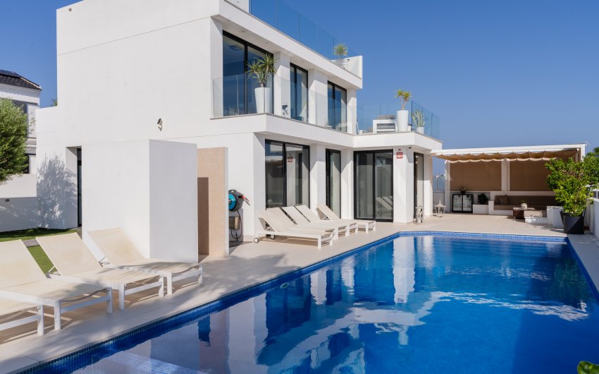 Reventa - Villa -
San Fulgencio - La Marina