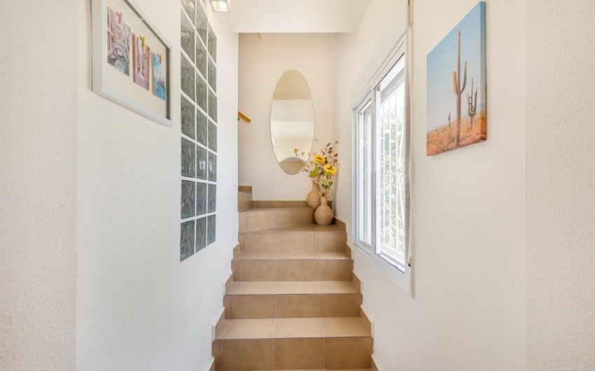 Reventa - Villa -
San Fulgencio - La Marina