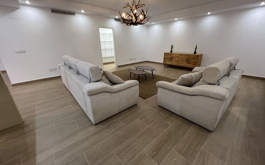 Reventa - Villa -
San Miguel de Salinas - Costa Blanca Sur