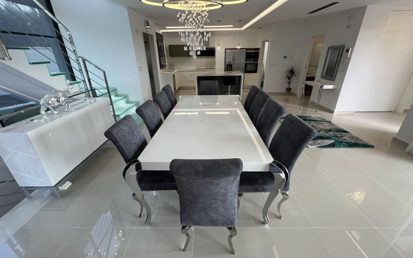 Reventa - Villa -
San Miguel de Salinas - Costa Blanca