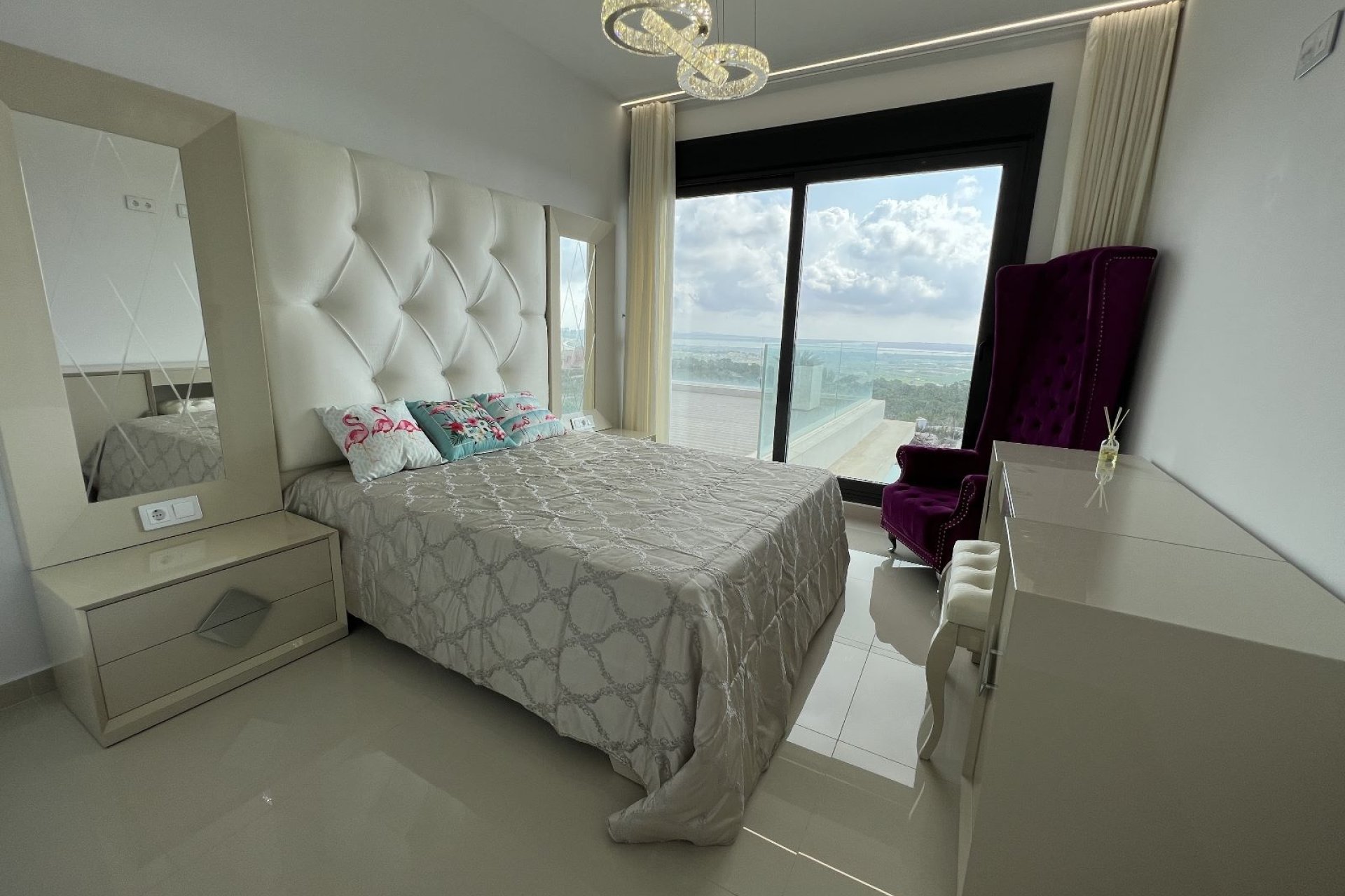 Reventa - Villa -
San Miguel de Salinas - Costa Blanca