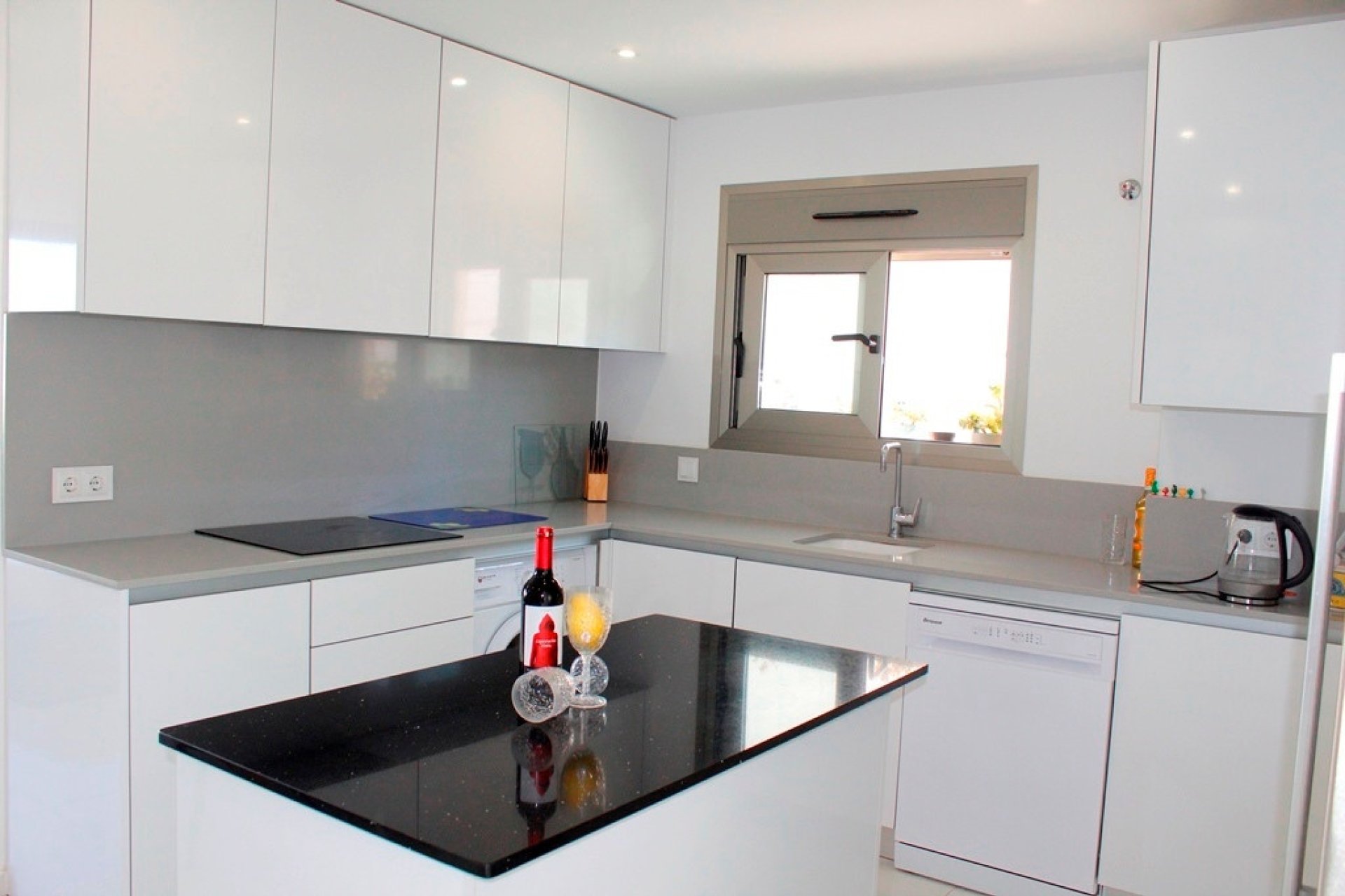 Reventa - Villa -
San Miguel de Salinas - Inland