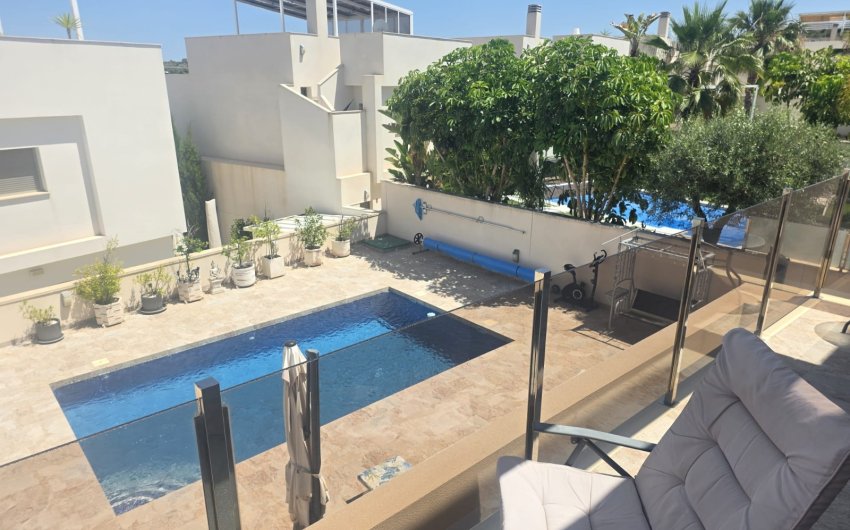 Reventa - Villa -
San Miguel de Salinas - Inland