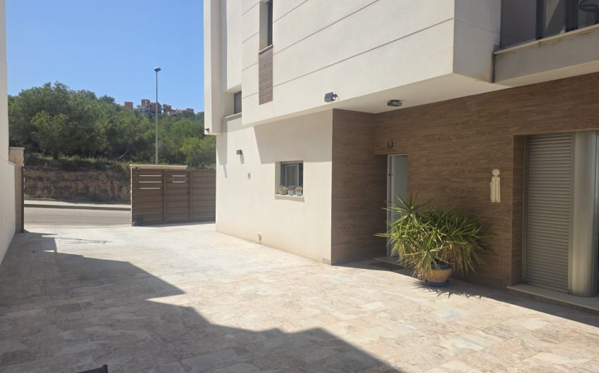 Reventa - Villa -
San Miguel de Salinas - Inland