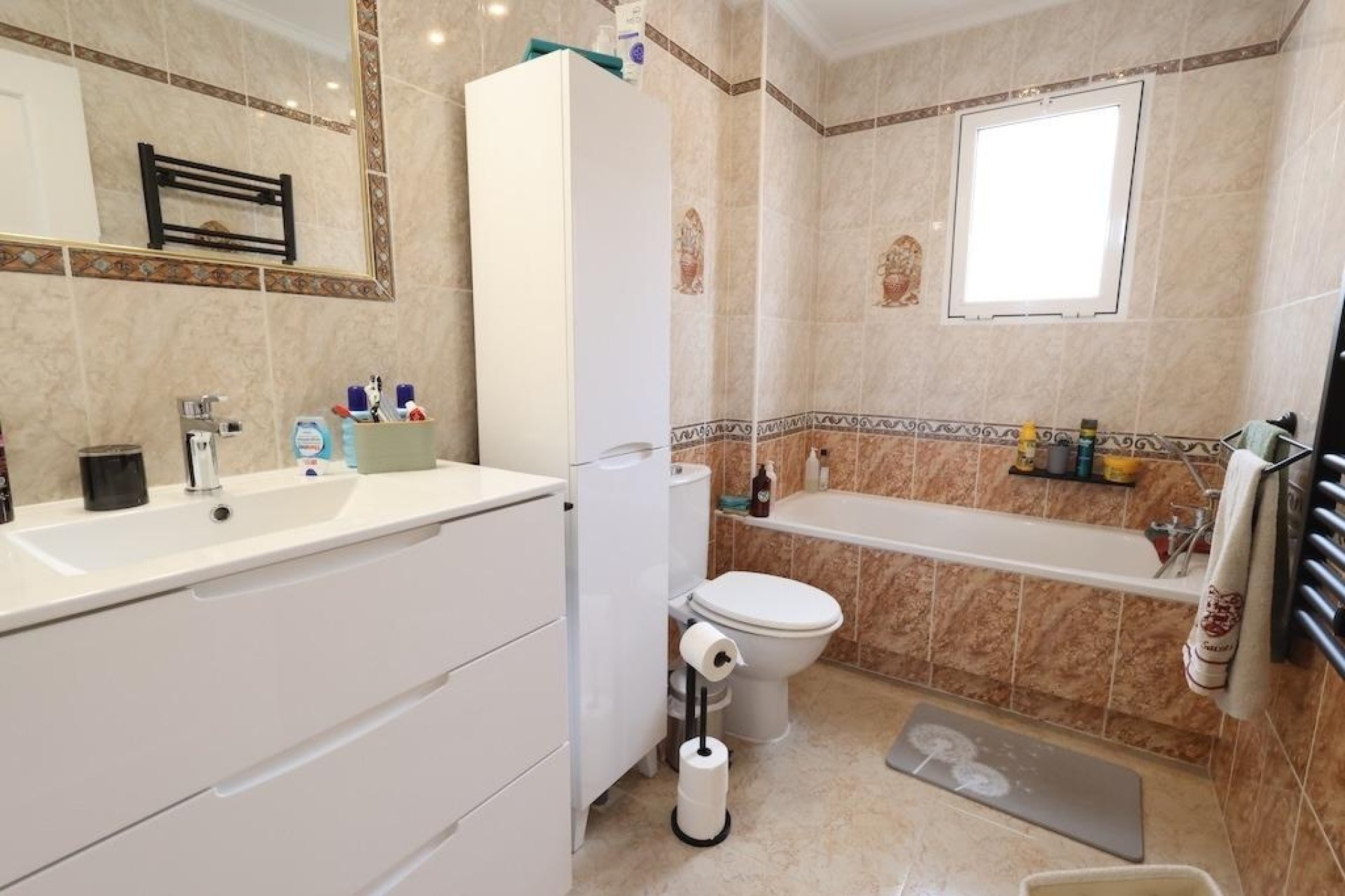 Reventa - Villa -
San Miguel de Salinas - Inland