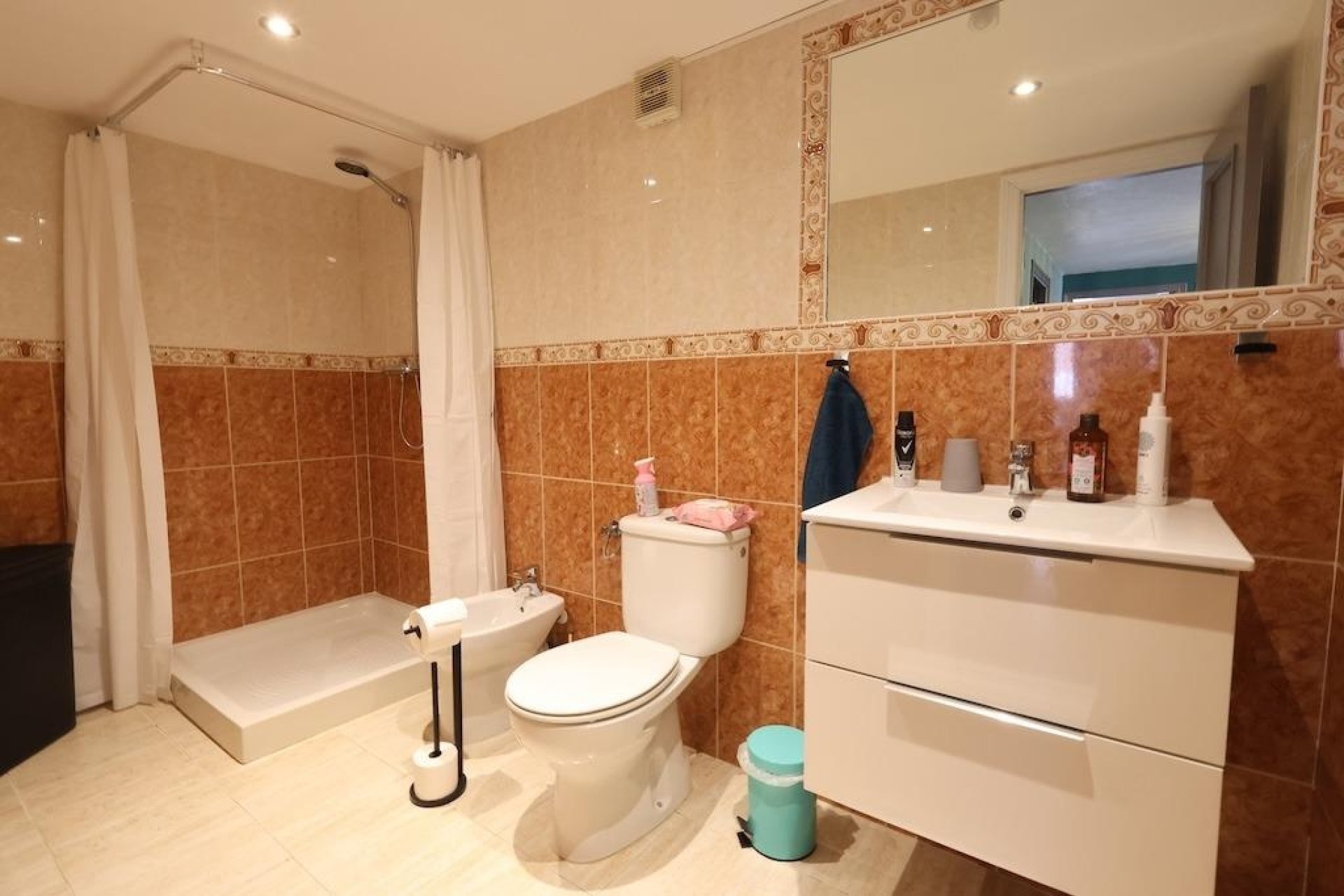 Reventa - Villa -
San Miguel de Salinas - Inland