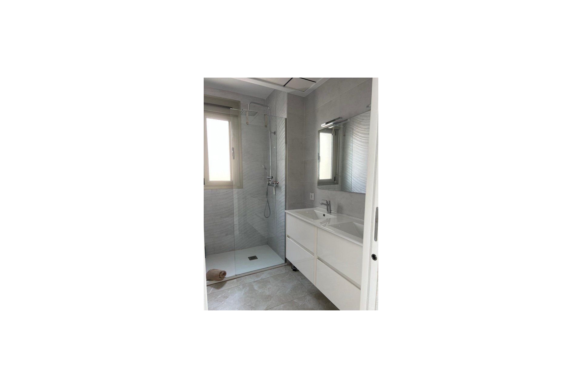Reventa - Villa -
San Miguel de Salinas - Inland