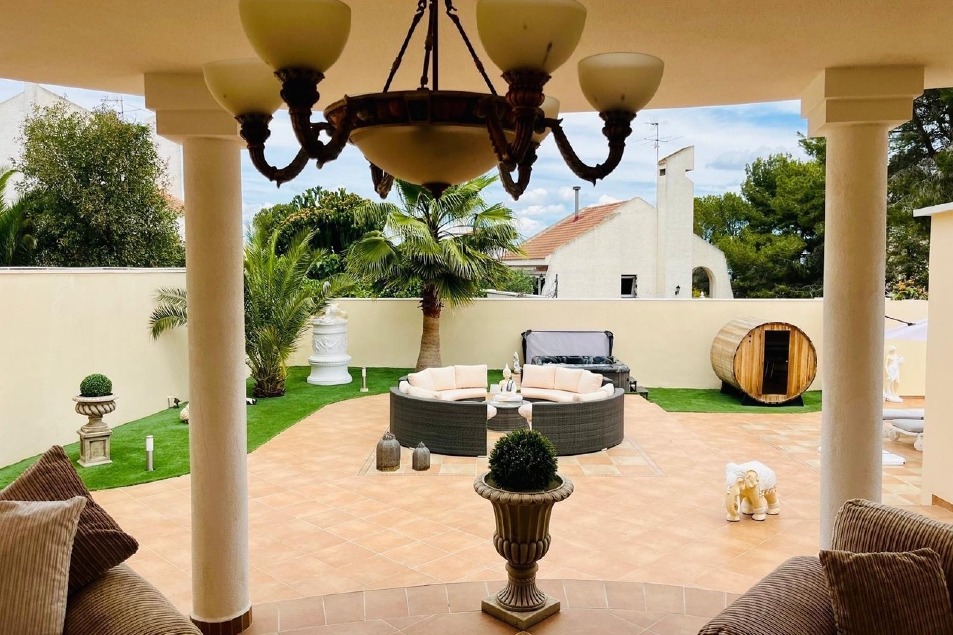 Reventa - Villa -
San Miguel de Salinas - Inland