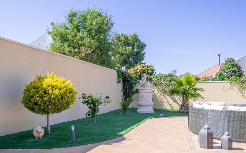 Reventa - Villa -
San Miguel de Salinas - Inland