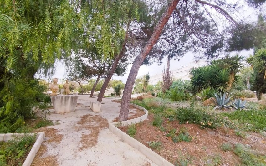 Reventa - Villa -
San Miguel de Salinas - Inland