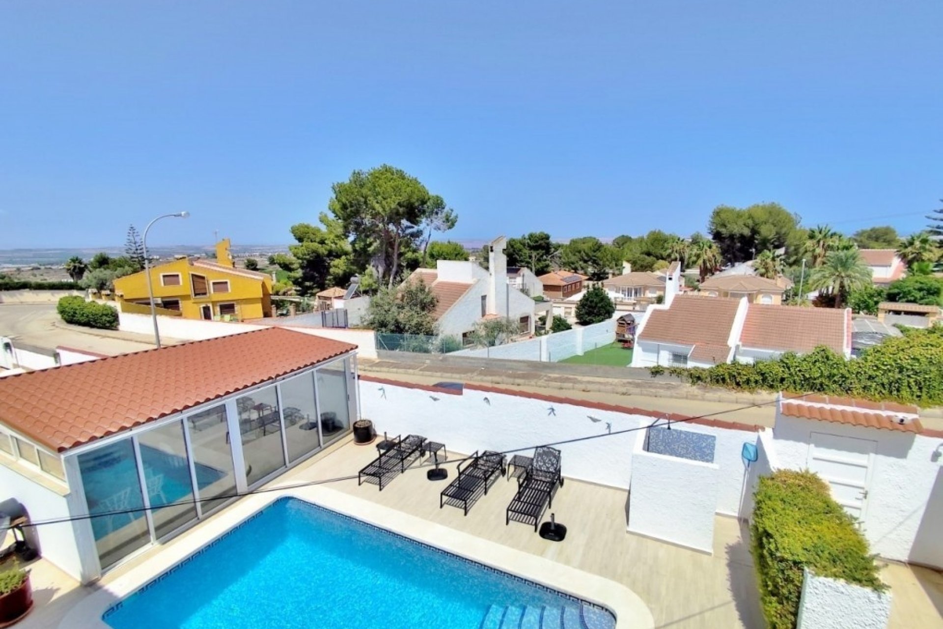 Reventa - Villa -
San Miguel de Salinas - Inland