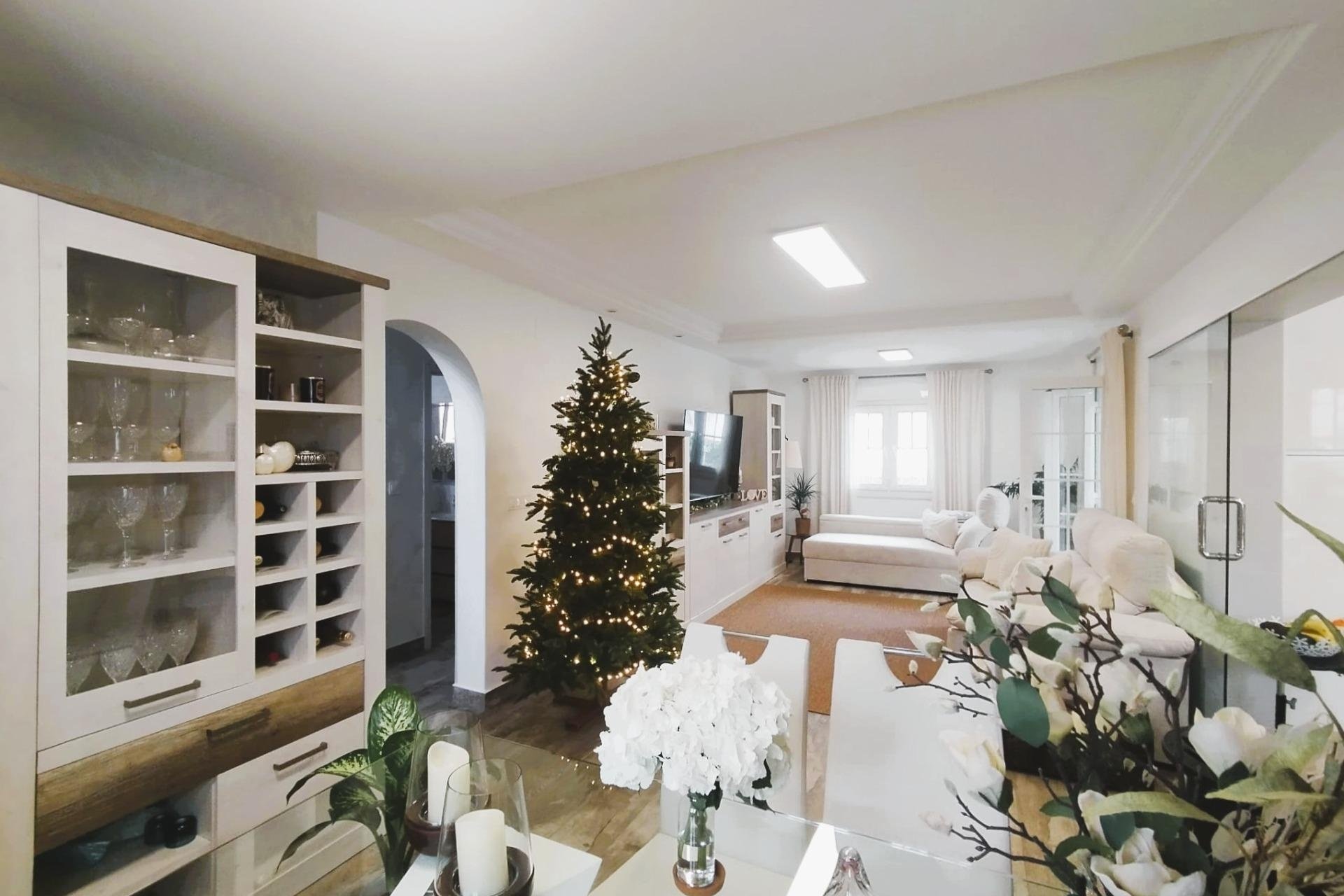 Reventa - Villa -
San Miguel de Salinas - Inland