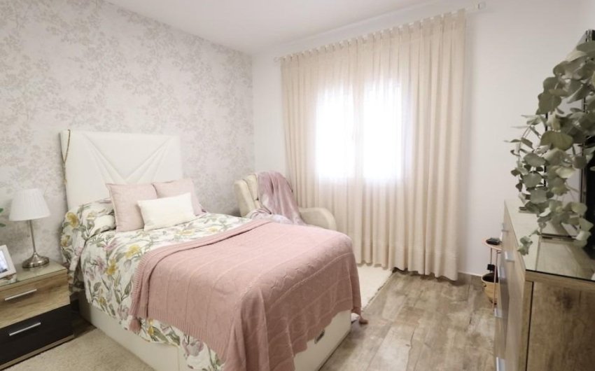 Reventa - Villa -
San Miguel de Salinas - Inland