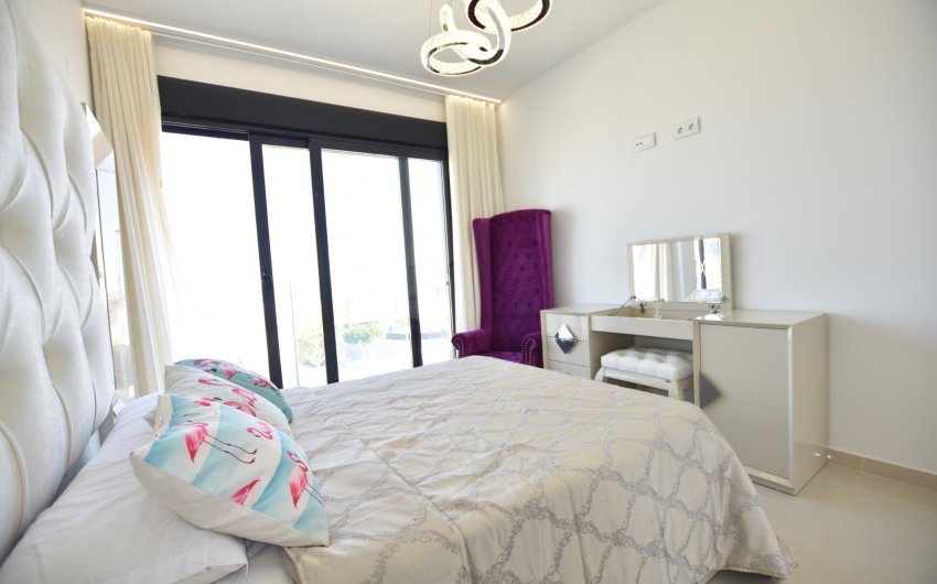 Reventa - Villa -
San Miguel de Salinas - Inland