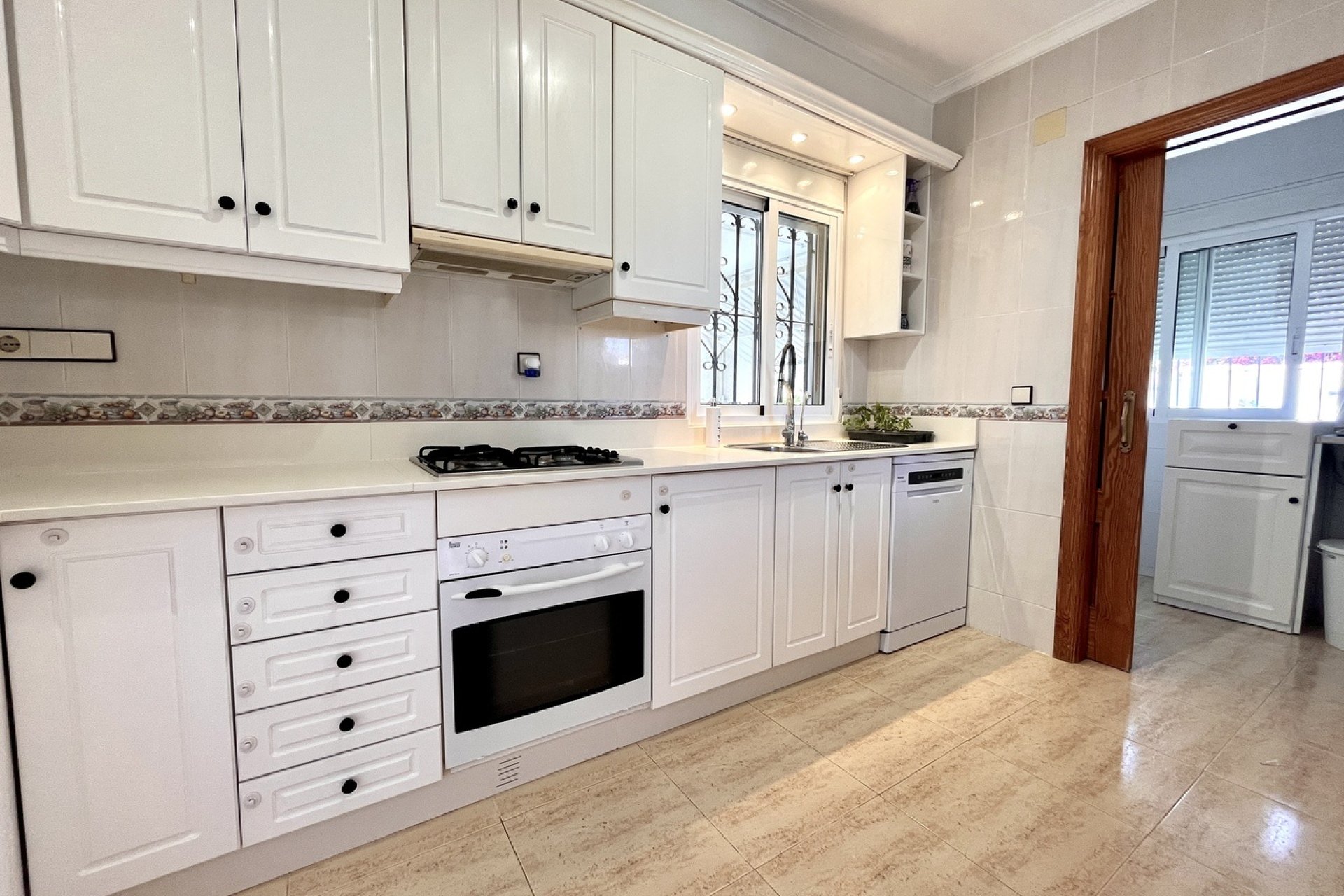 Reventa - Villa -
San Miguel de Salinas - Inland