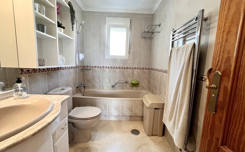 Reventa - Villa -
San Miguel de Salinas - Inland