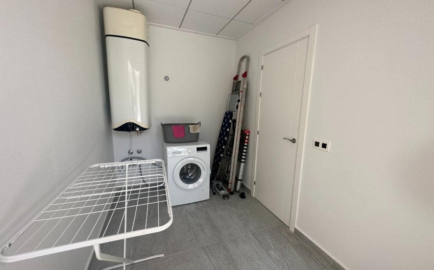 Reventa - Villa -
San Miguel de Salinas - Inland