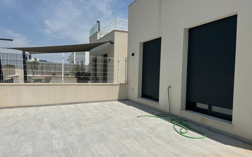 Reventa - Villa -
San Miguel de Salinas - Inland