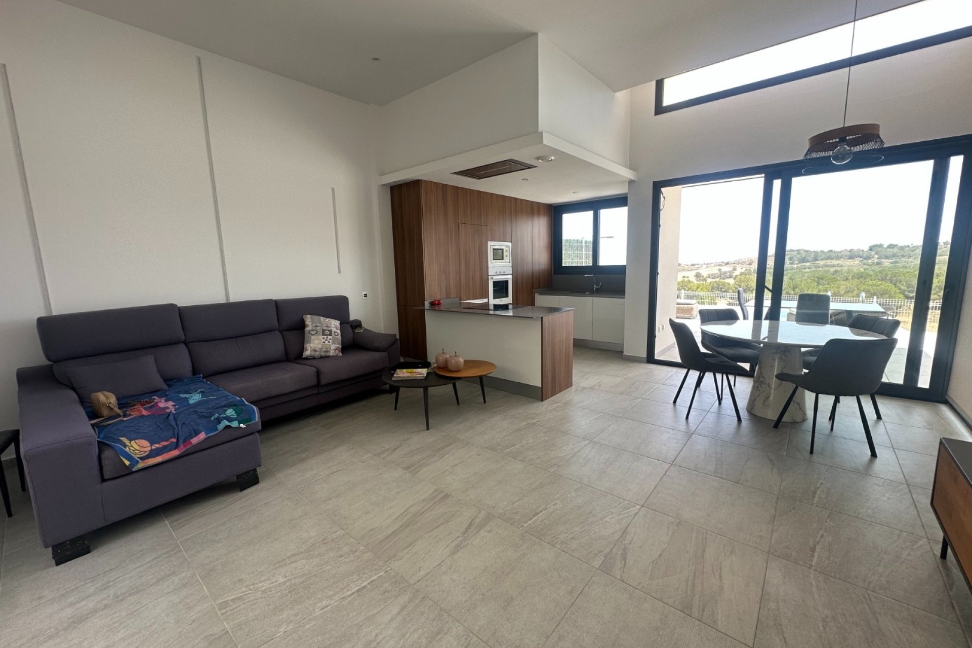 Reventa - Villa -
San Miguel de Salinas - Inland