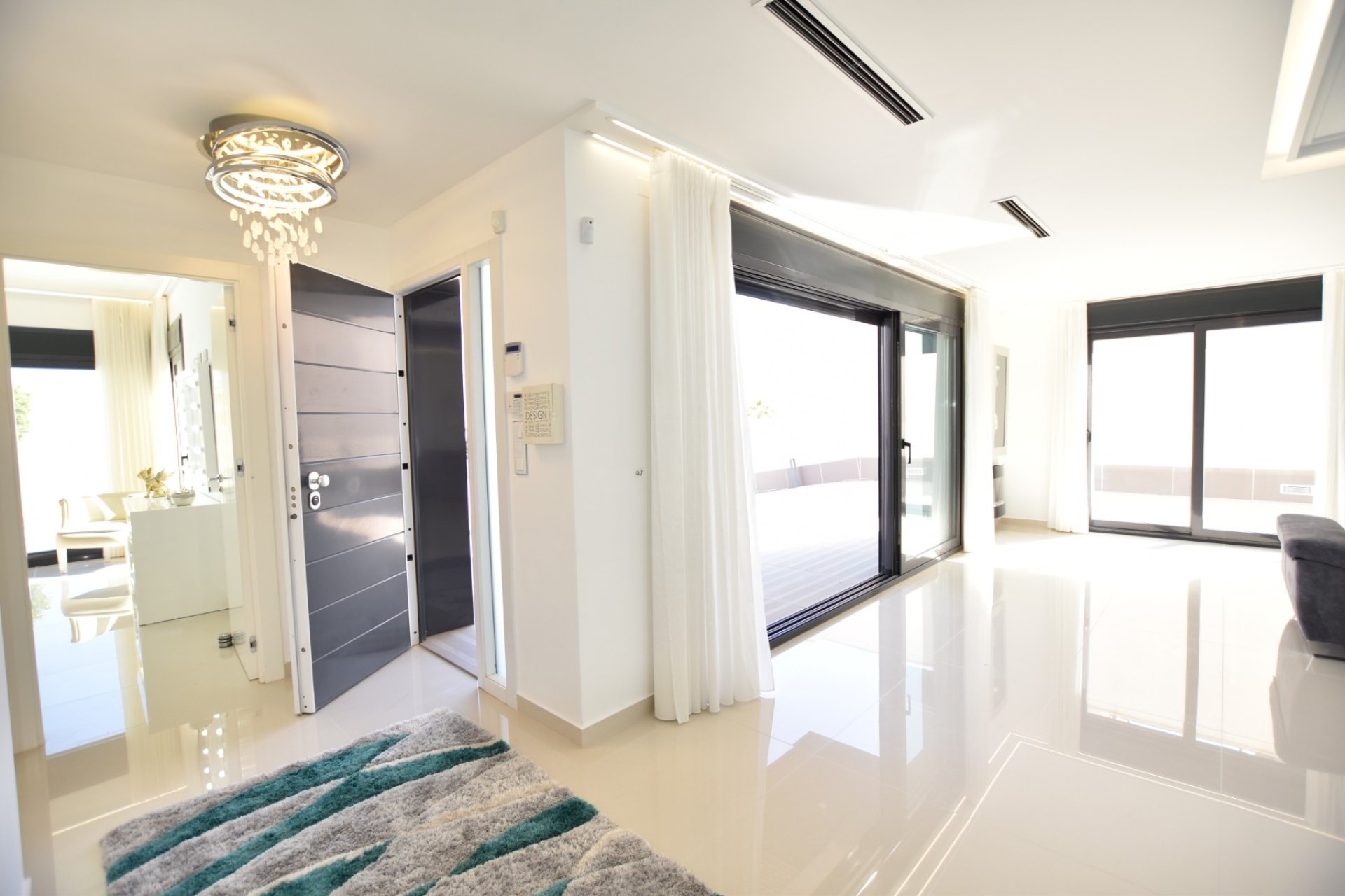 Reventa - Villa -
San Miguel de Salinas - Inland