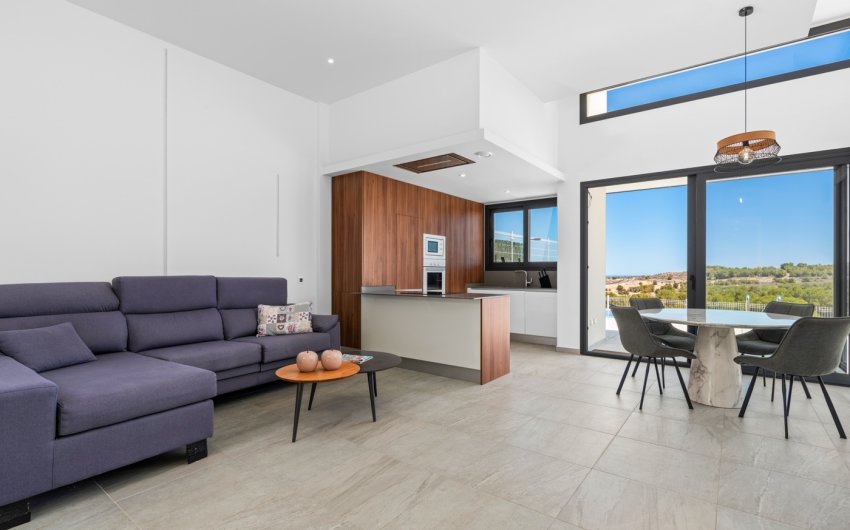 Reventa - Villa -
San Miguel de Salinas - Inland