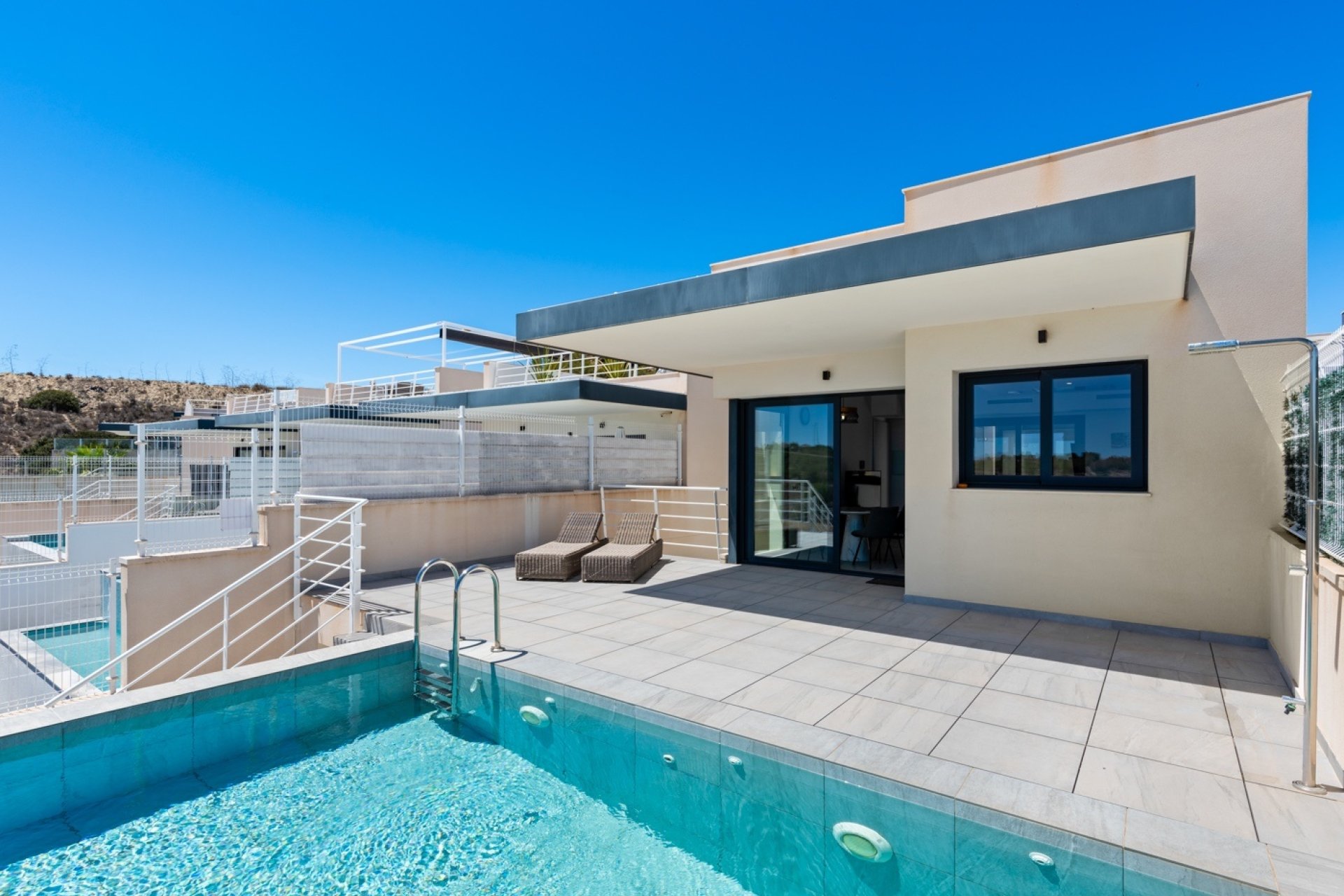 Reventa - Villa -
San Miguel de Salinas - Inland