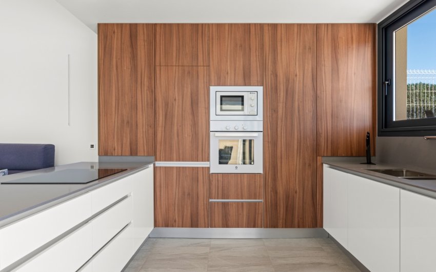 Reventa - Villa -
San Miguel de Salinas - Inland