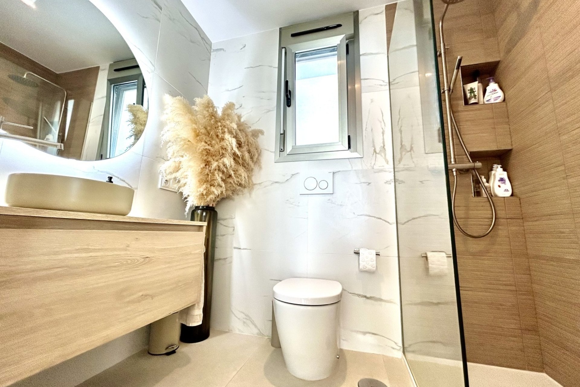 Reventa - Villa -
San Miguel de Salinas - Inland