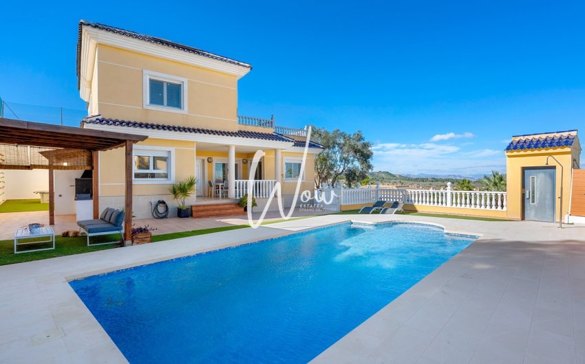 Reventa - Villa -
San Miguel de Salinas - Inland