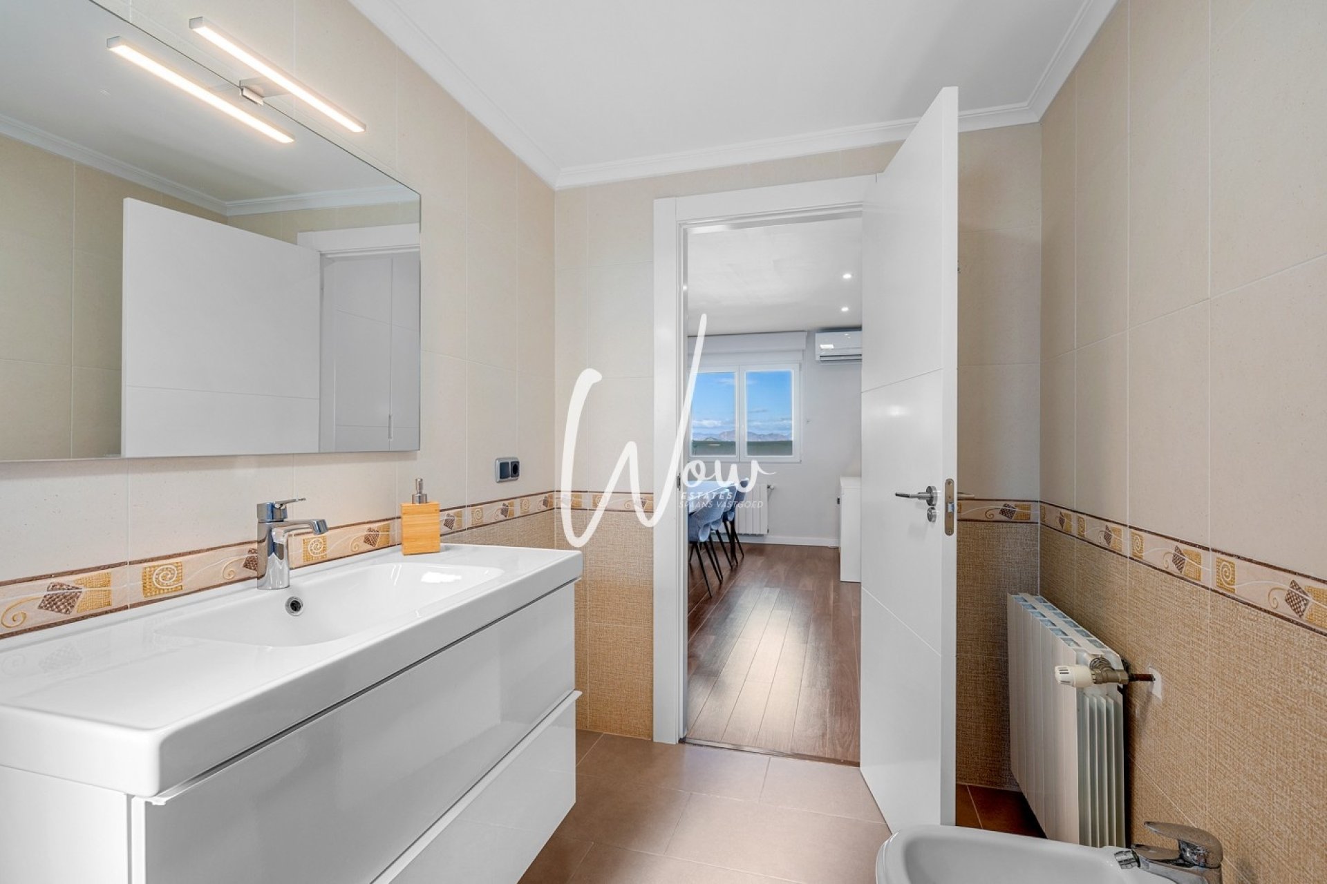 Reventa - Villa -
San Miguel de Salinas - Inland