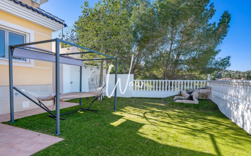 Reventa - Villa -
San Miguel de Salinas - Inland