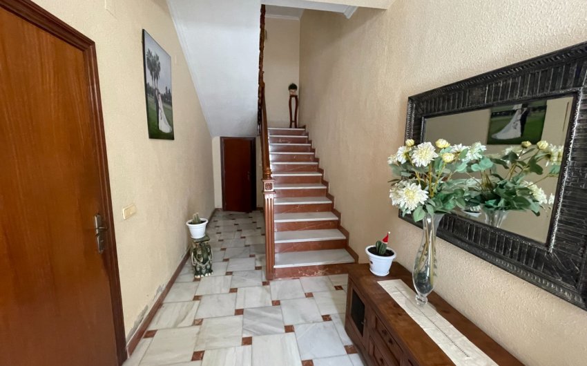 Reventa - Villa -
San Miguel de Salinas - Inland