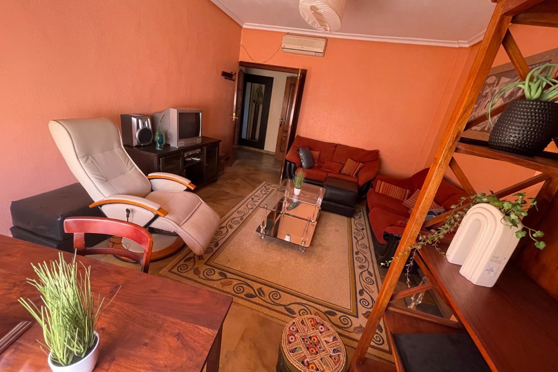 Reventa - Villa -
San Miguel de Salinas - Inland