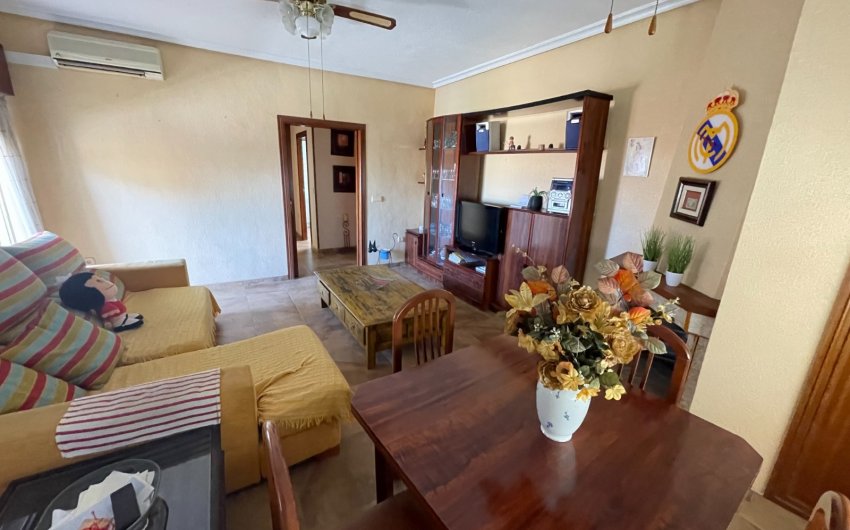 Reventa - Villa -
San Miguel de Salinas - Inland