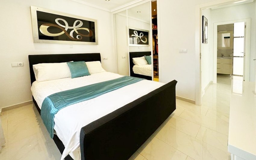 Reventa - Villa -
San Miguel de Salinas - Inland