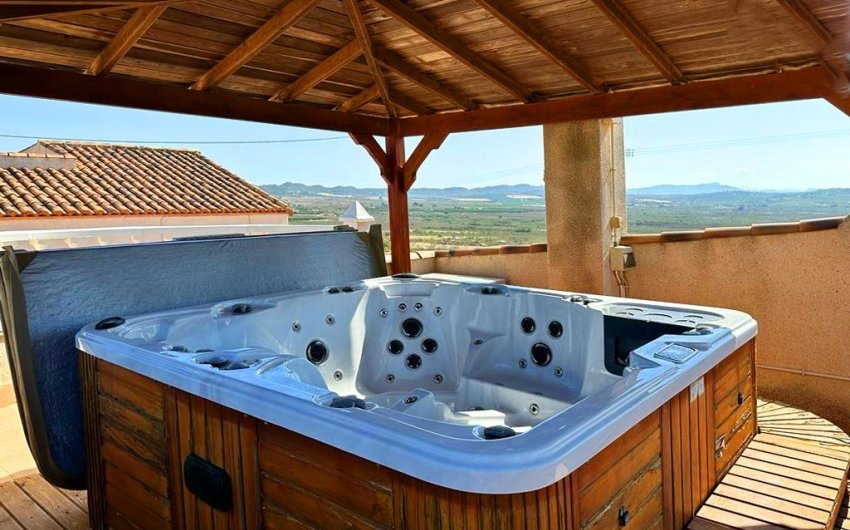 Reventa - Villa -
San Miguel de Salinas - Inland