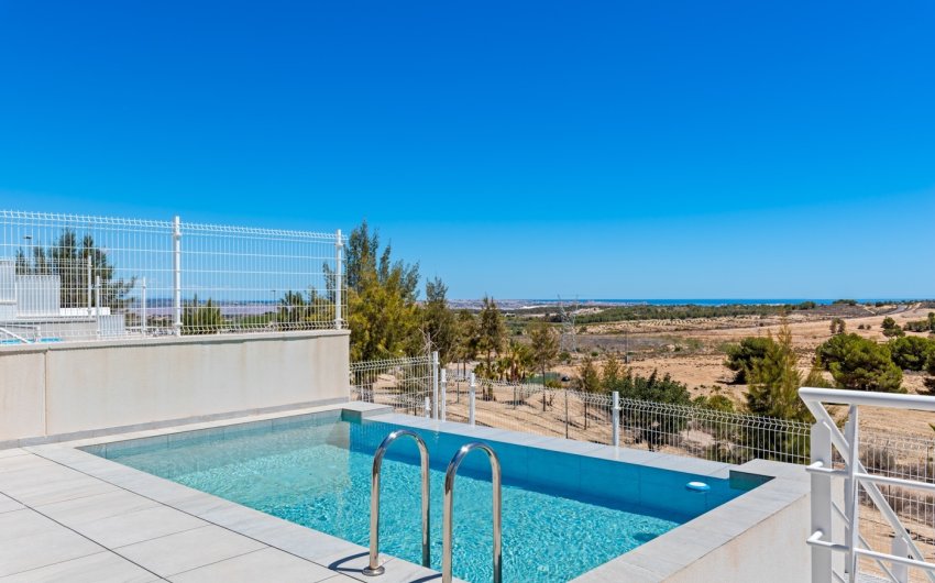 Reventa - Villa -
San Miguel de Salinas - Inland