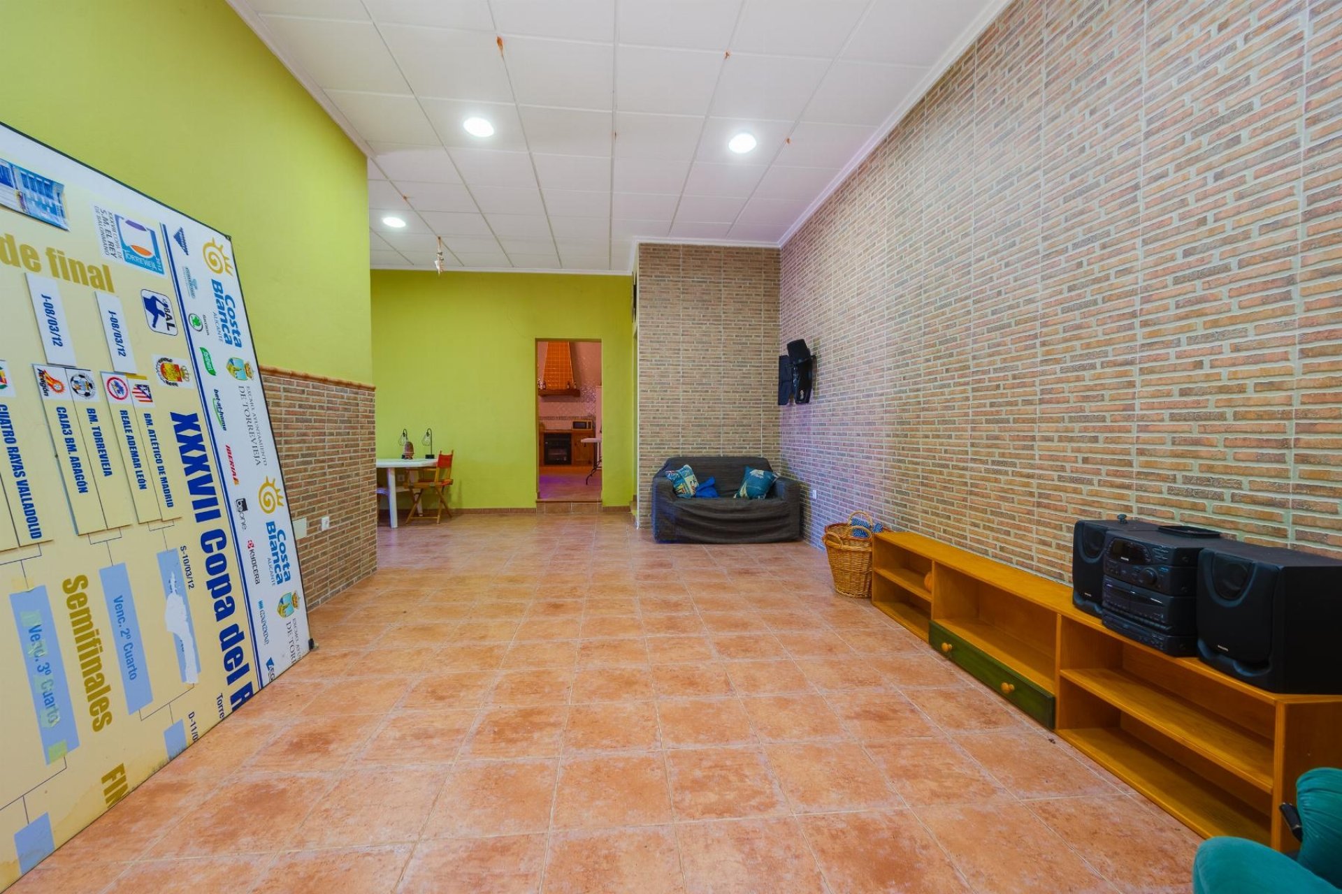 Reventa - Villa -
San Miguel de Salinas - Inland