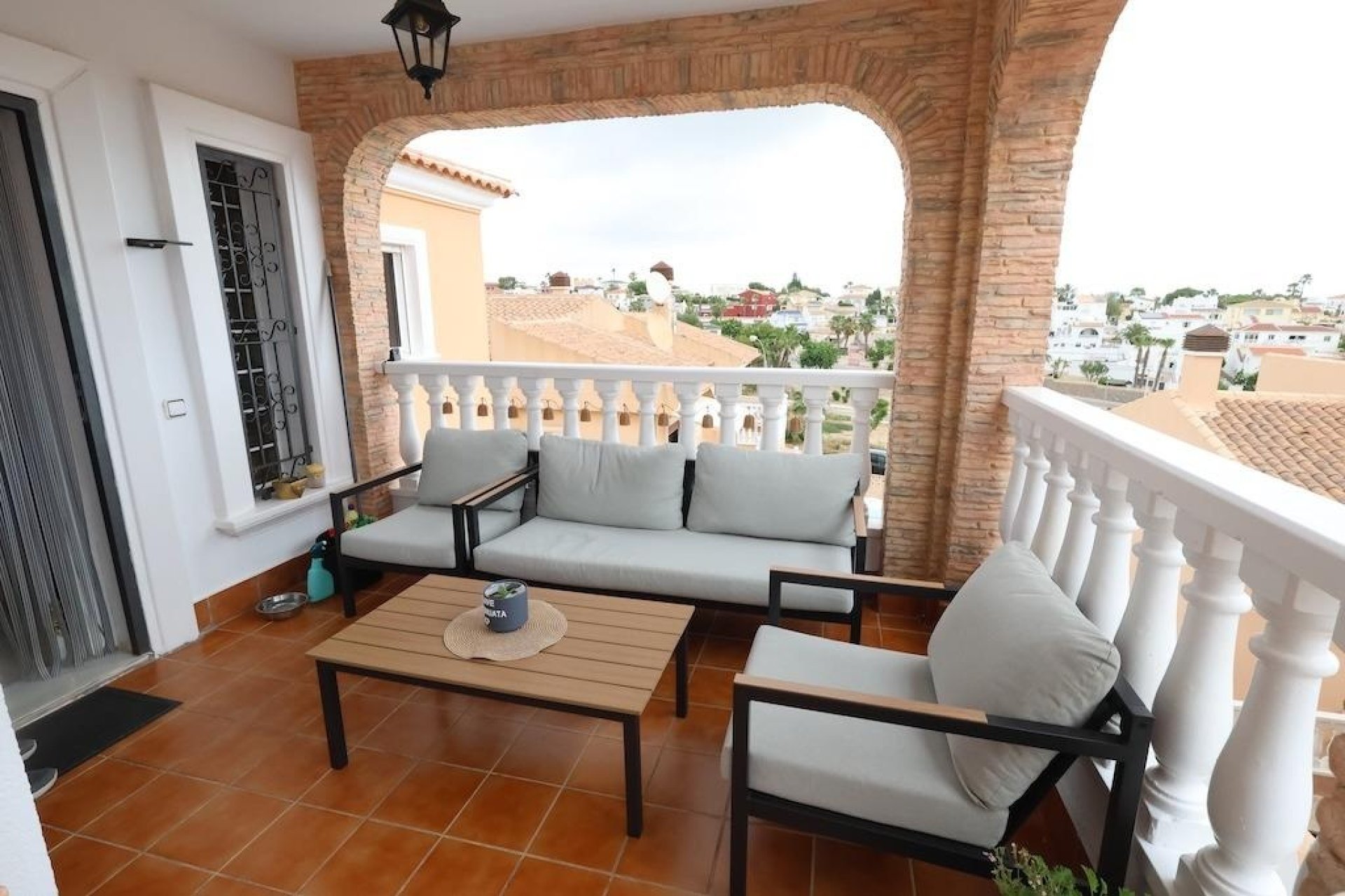 Reventa - Villa -
San Miguel de Salinas - Inland