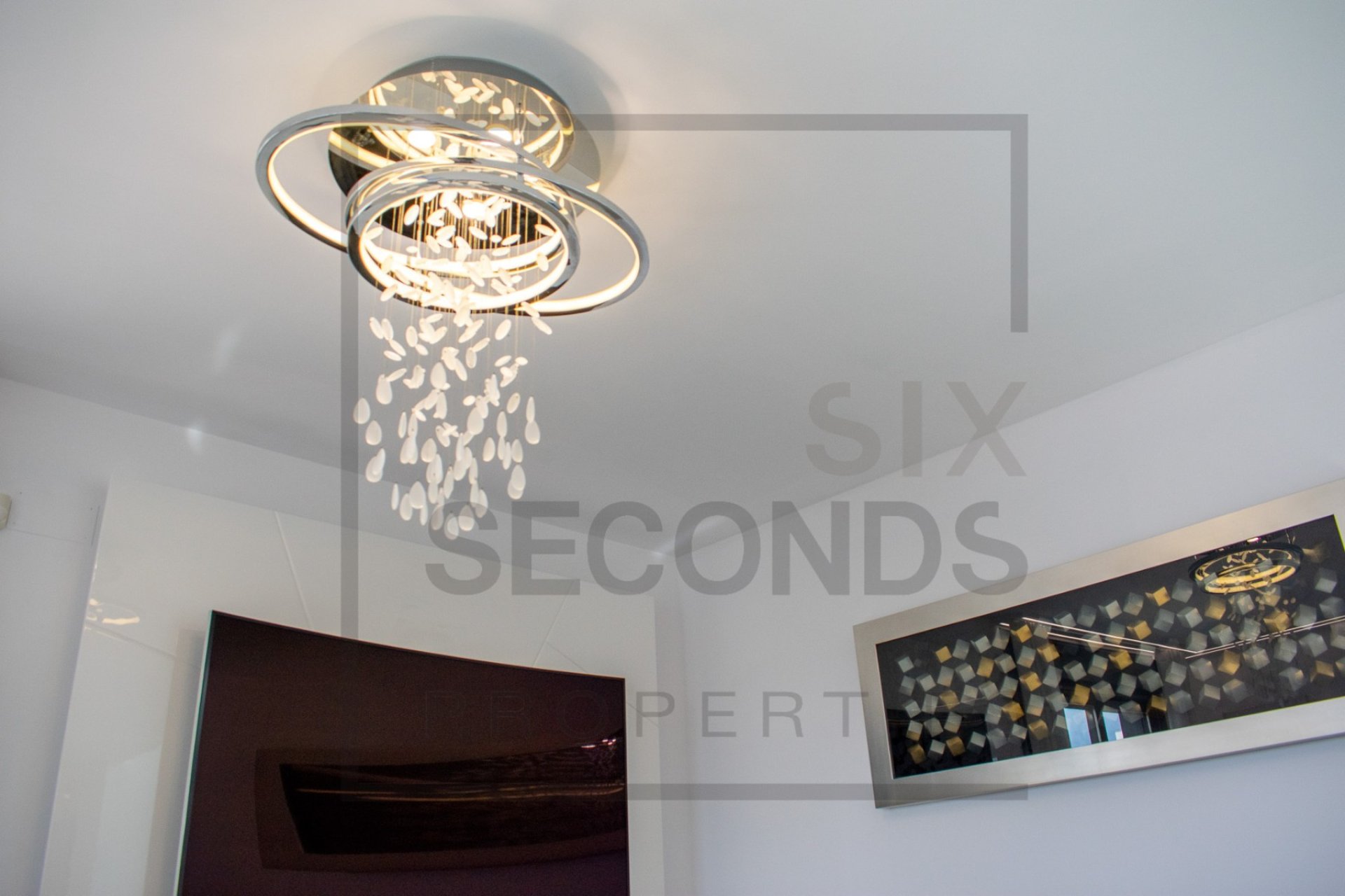 Reventa - Villa -
San Miguel de Salinas - Urbanizaciones