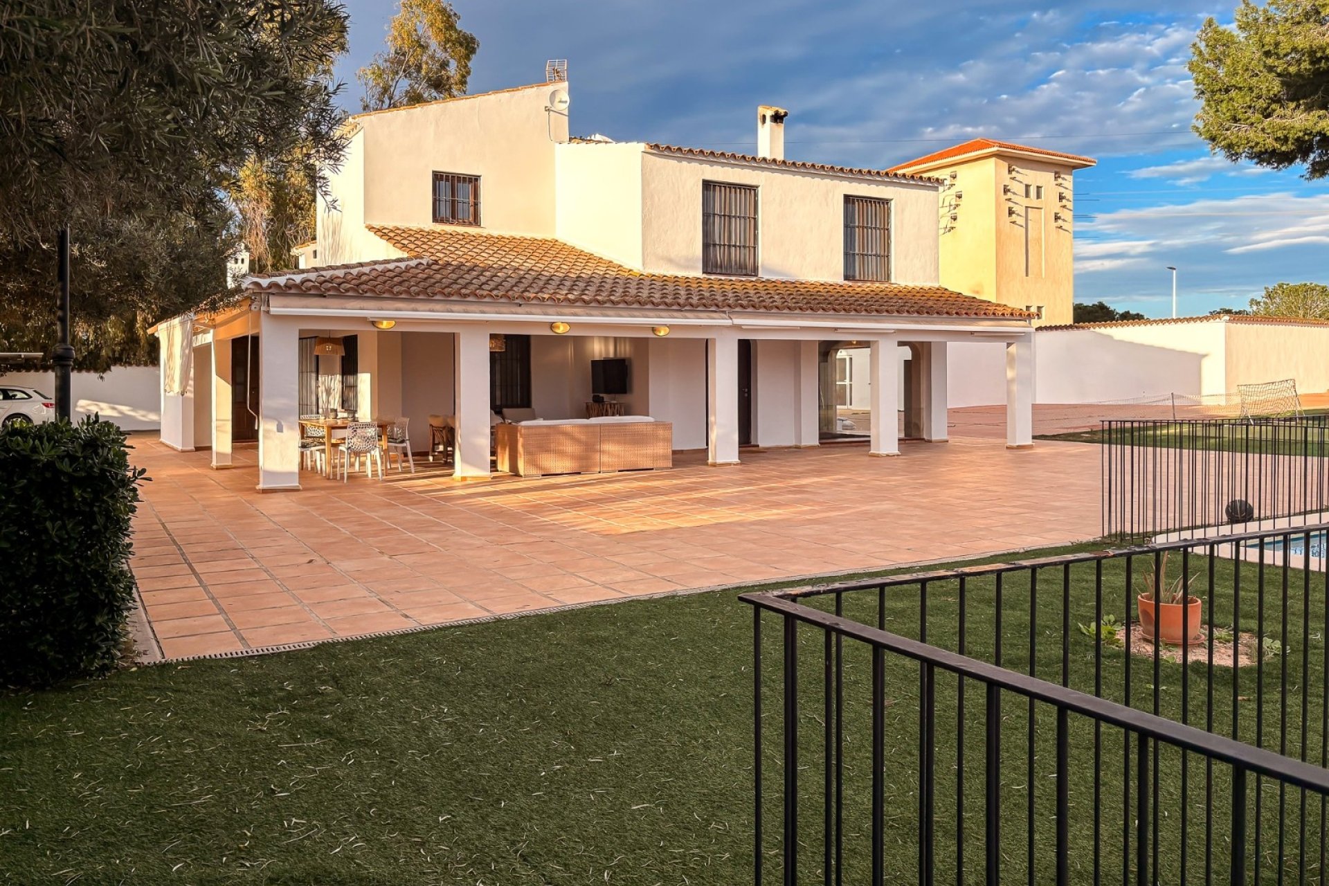 Reventa - Villa -
Santa Pola - El Poble Llevanti