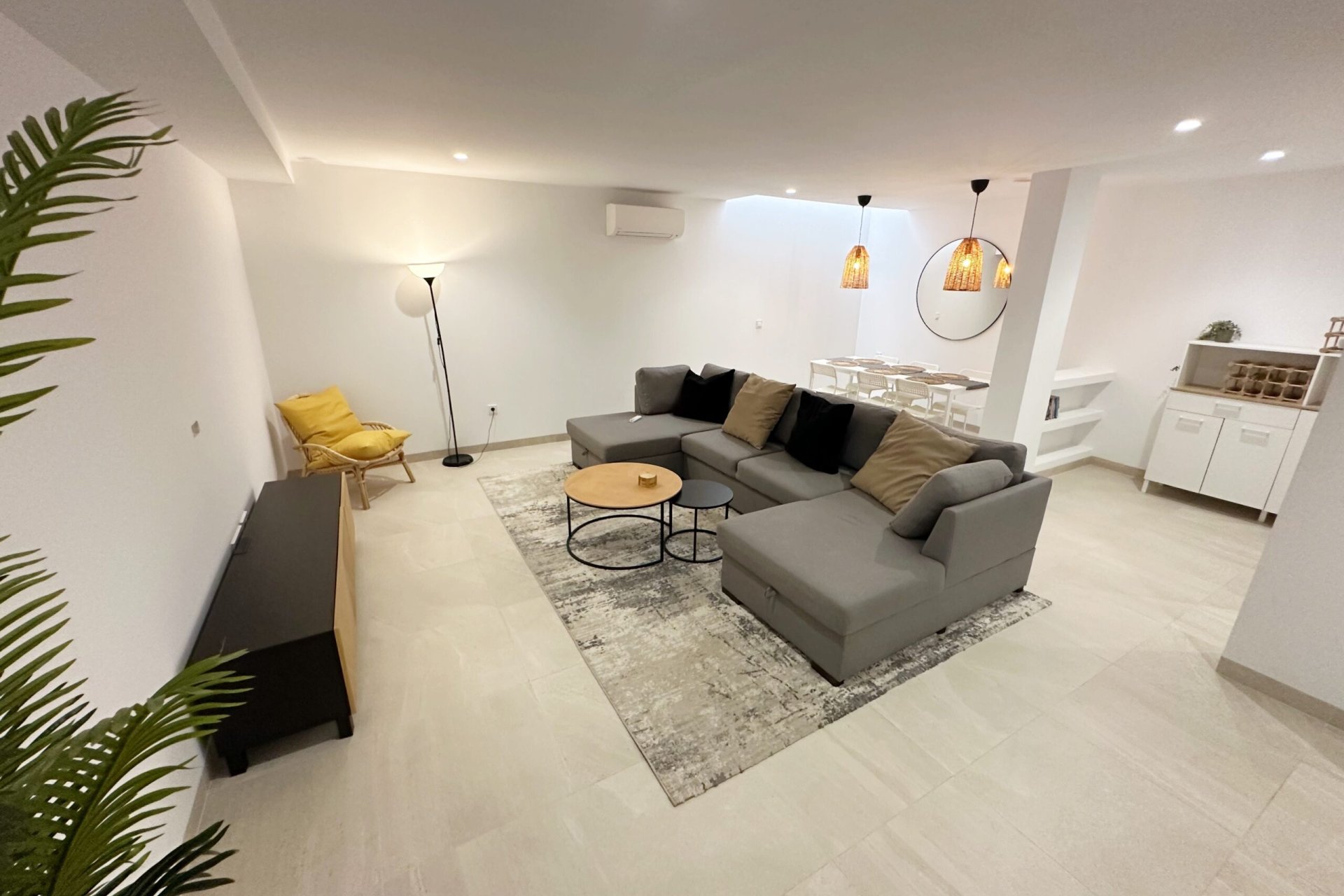 Reventa - Villa -
Santa Rosalia Resort - Inland