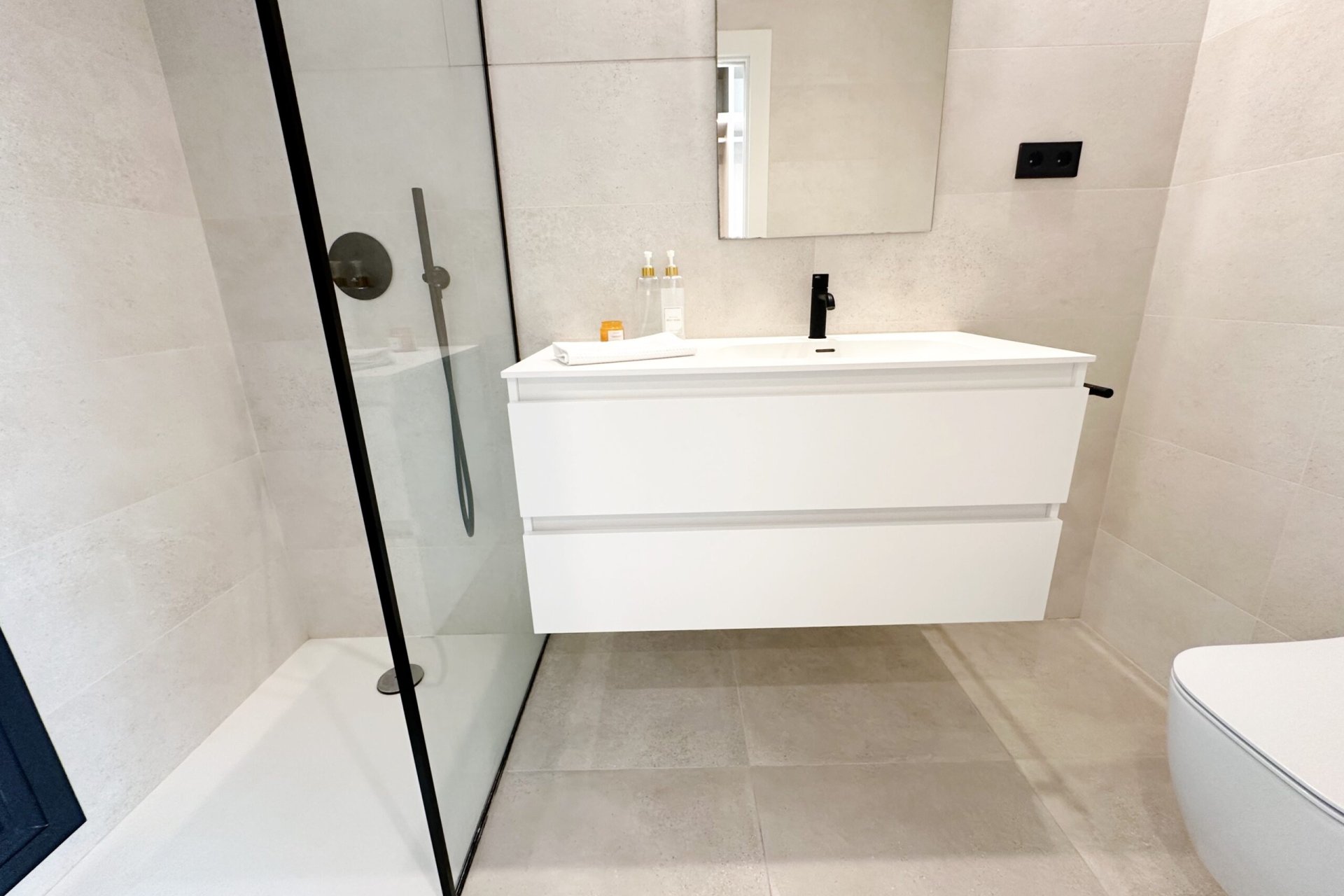 Reventa - Villa -
Santa Rosalia Resort - Inland