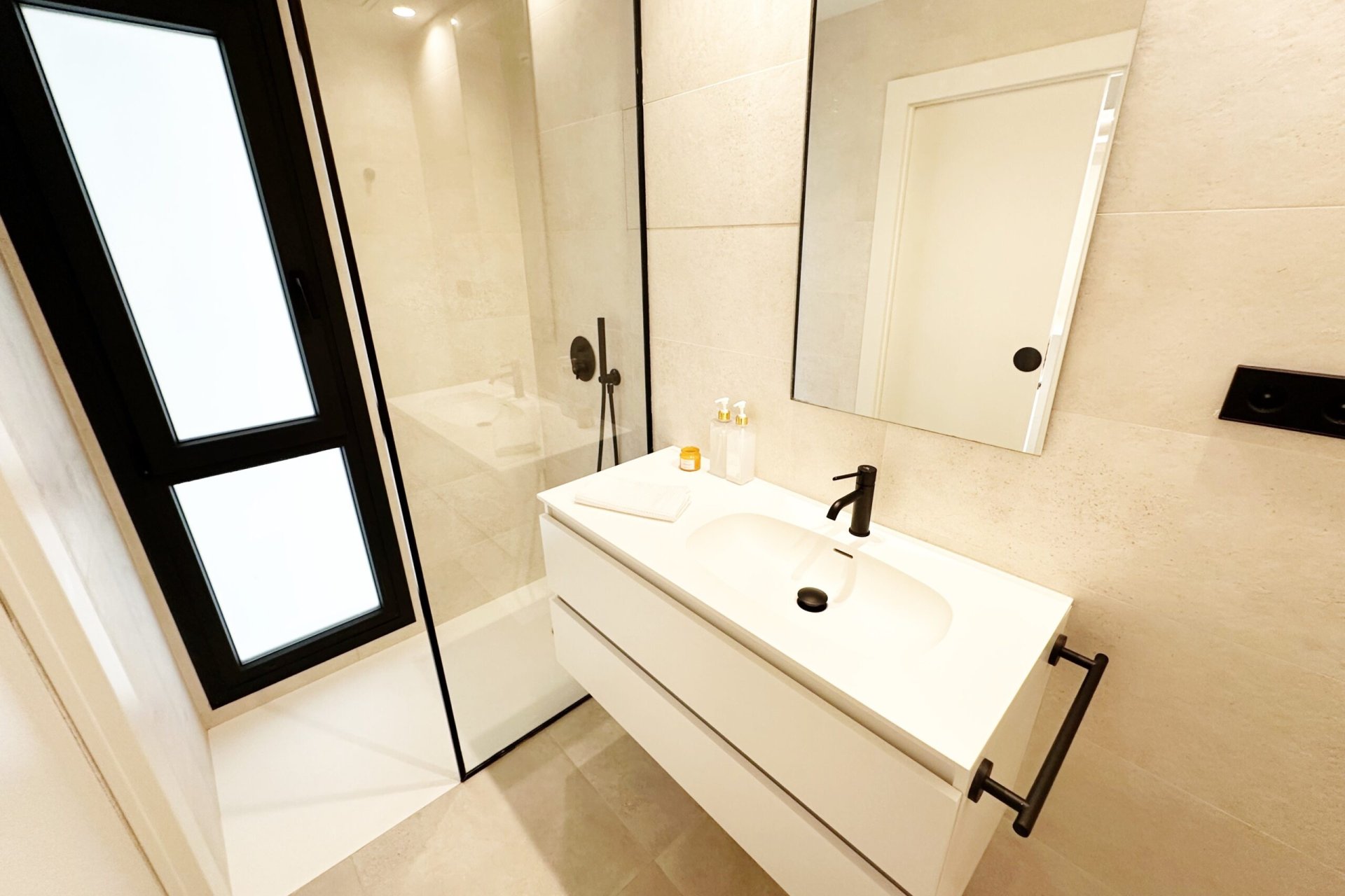 Reventa - Villa -
Santa Rosalia Resort - Inland