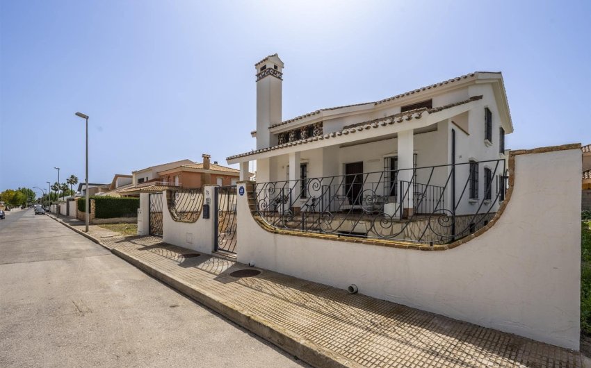 Reventa - Villa -
Santiago de la Ribera - Costa Calida