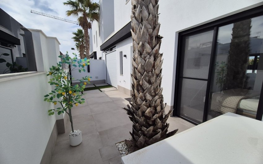 Reventa - Villa -
Santiago de La Ribera - Santiago de La Ribera - Town