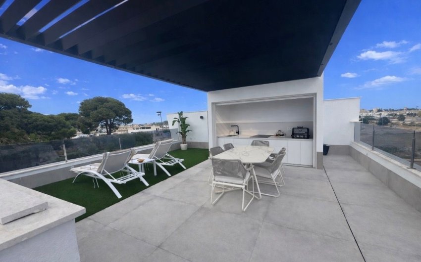 Reventa - Villa -
Santiago de la Ribera