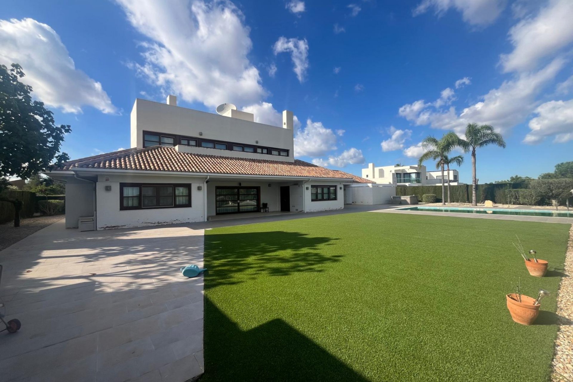 Reventa - Villa -
Sucina - Inland