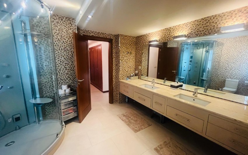 Reventa - Villa -
Sucina - Inland